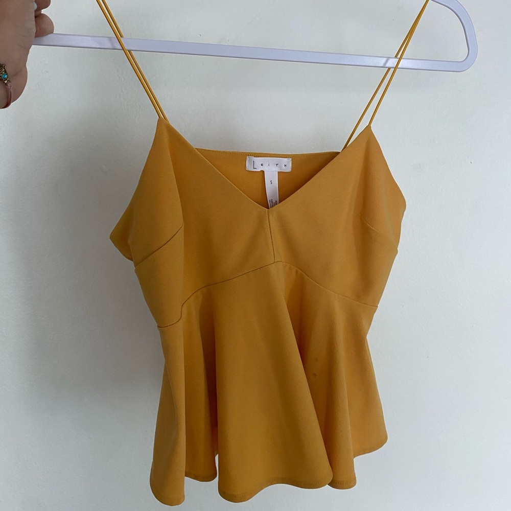 Mustard elegant crop top